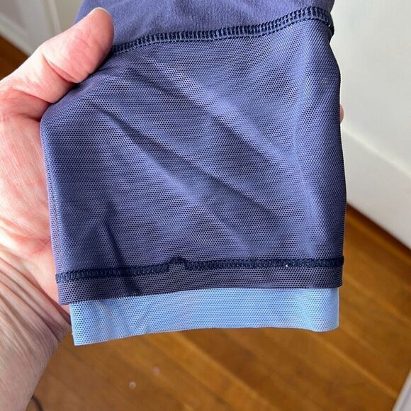 Lululemon Find Your Flow Crop Leggings 23” Navy Blue Size 4 - Picture 4 of 10